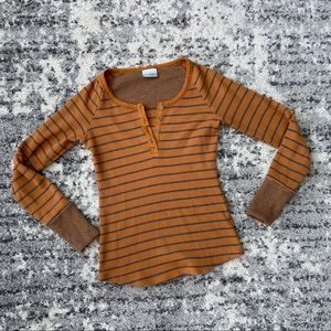Columbia Waffle Knit Henley XS Burnt Orange Gray